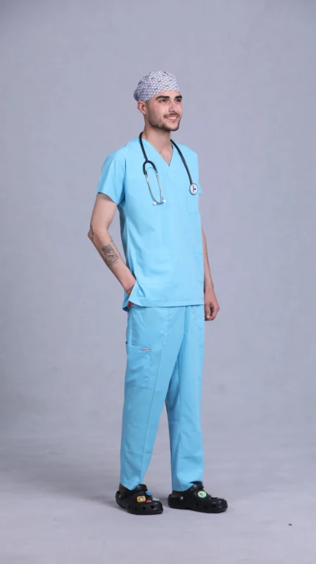 اسکراب پزشکی آبی کمرنگ